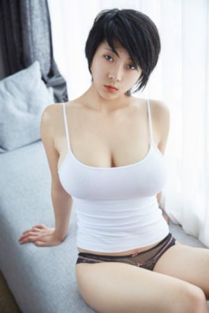精品偷拍被偷拍在线播放_720视频大全