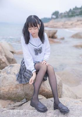 亚洲综合五月丁香中文字幕在线_日韩成人在线